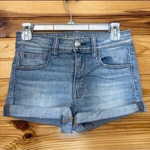 American eagle super super stretch hi-rise shortie size 6 denim shorts